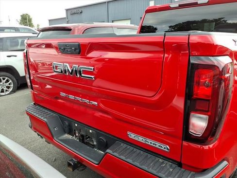Used 2024 GMC Sierra 1500 Elevation AWD/4WD image 8