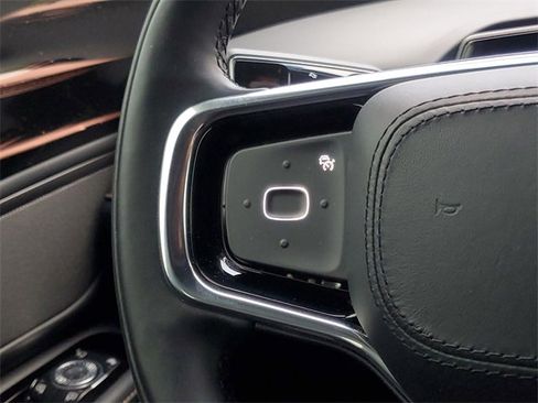 Certified 2024 Lincoln Nautilus Reserve w/ Jet Appearance Package (87T) image 24