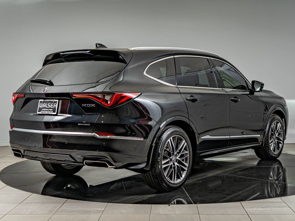 Certified 2025 Acura MDX w/ Advance Package AWD/4WD image 5