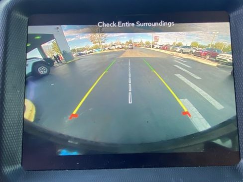 Used 2023 Jeep Wrangler Unlimited Sahara image 19