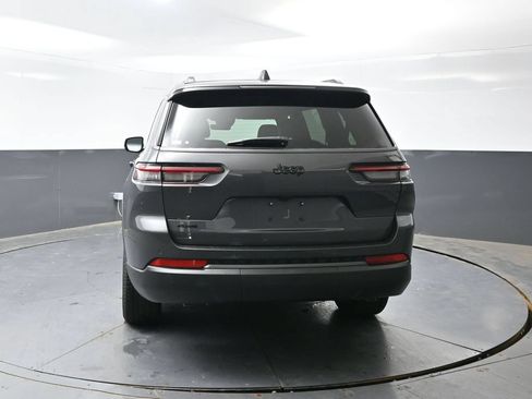New 2026 Jeep Grand Cherokee L Limited w/ Limited Altitude Package AWD/4WD image 8