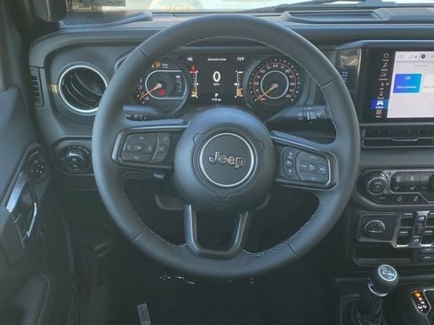 New 2025 Jeep Gladiator High Tide image 38