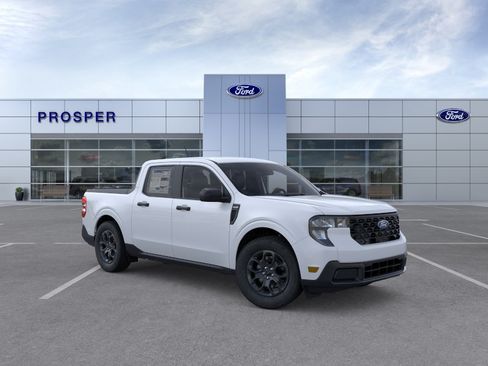 New 2026 Ford Maverick XLT FWD image 7