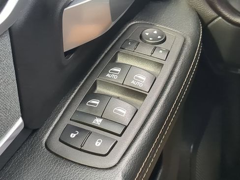 Used 2022 RAM 2500 Big Horn w/ Level C Equiment Group image 25