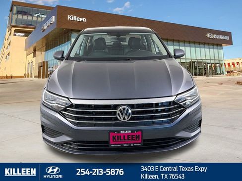 Used 2021 Volkswagen Jetta S image 2