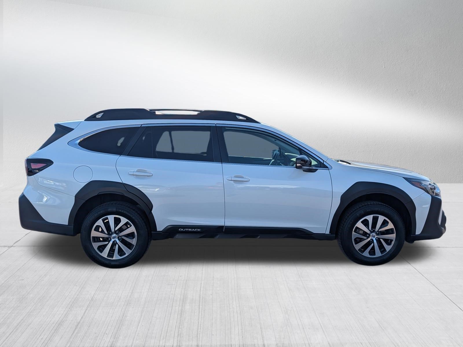 Used 2023 Subaru Outback Premium AWD/4WD image 8
