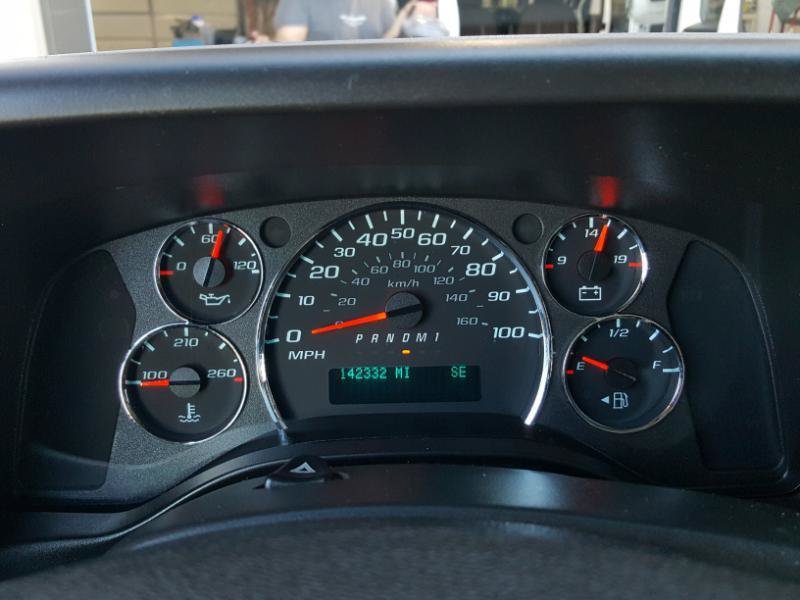 Used 2022 Chevrolet Express 2500 w/ Driver Convenience Package RWD image 14