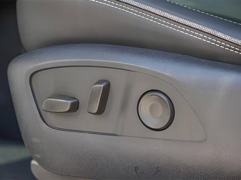 New 2025 GMC Sierra EV Denali image 14