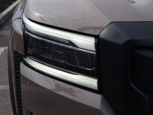 Certified 2023 Nissan Frontier PRO-4X w/ Technology Package image 10