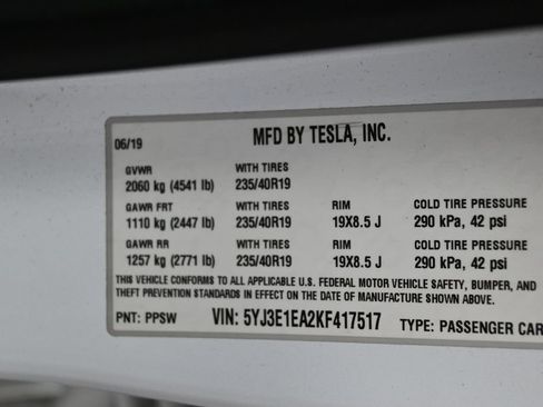 Used 2019 Tesla Model 3 Standard Range Plus RWD image 6