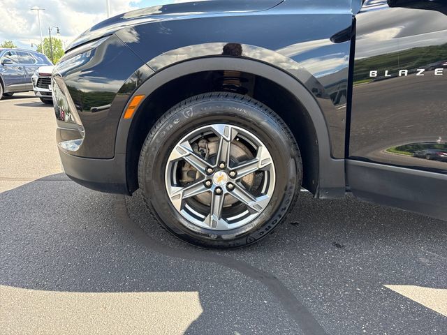 Used 2024 Chevrolet Blazer LT w/ LPO, Floor Liner Package AWD/4WD image 32