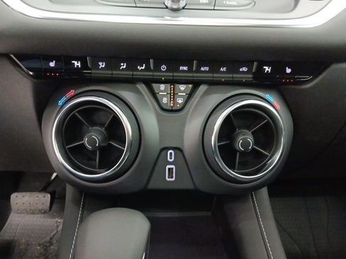 New 2026 Chevrolet Blazer LT w/ Midnight/Sport Edition image 16