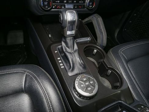 Used 2025 Ford Bronco Badlands w/ Sasquatch Package image 26