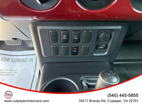 Used 2008 Toyota FJ Cruiser 4WD image 19