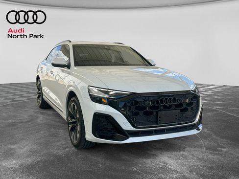 Used 2025 Audi Q8 Premium Plus AWD/4WD image 7
