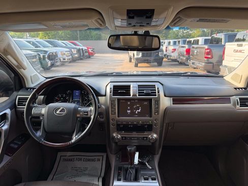 Used 2017 Lexus GX 460 Premium AWD/4WD image 20