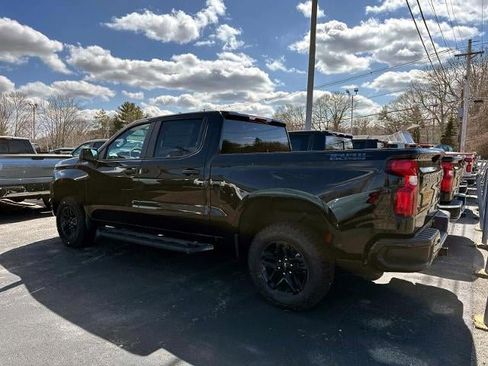 New 2026 Chevrolet Silverado 1500 Custom Trail Boss w/ Midnight Edition AWD/4WD image 2