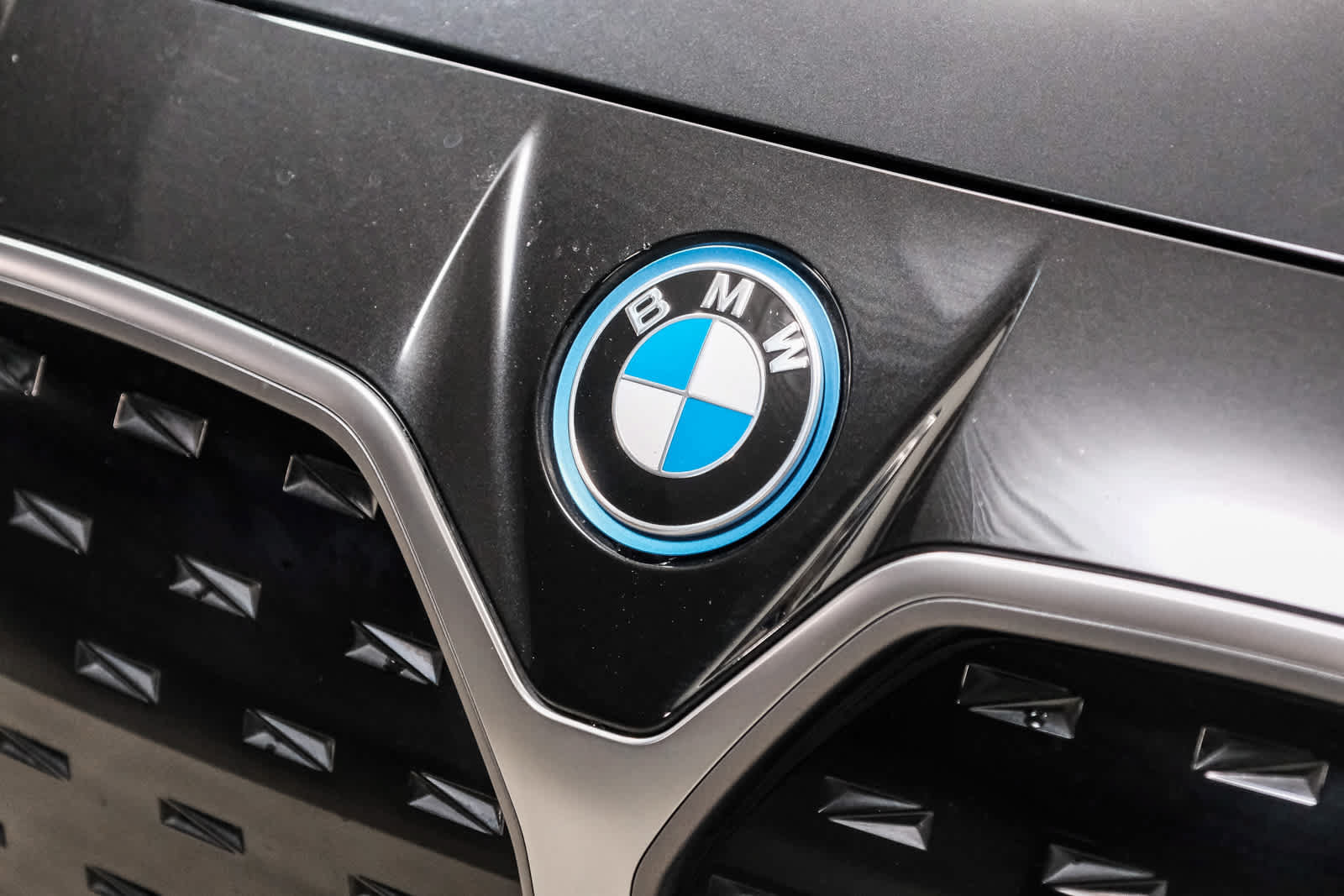 Used 2024 BMW i4 eDrive35 w/ Convenience Package RWD image 13