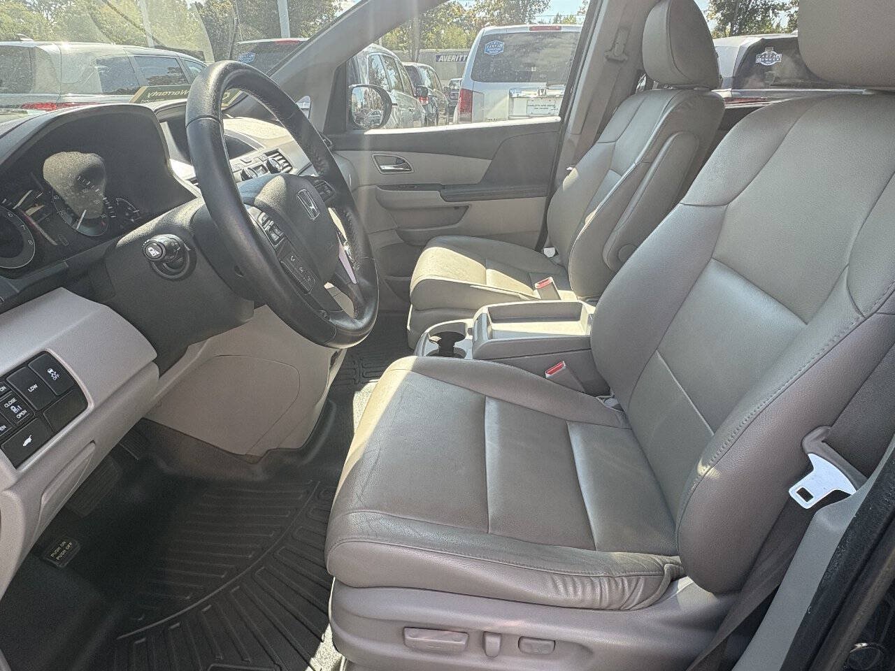 Used 2015 Honda Odyssey EX-L image 13