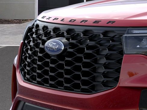 New 2026 Ford Explorer ST-Line w/ ST-Line Street Pack AWD/4WD image 17