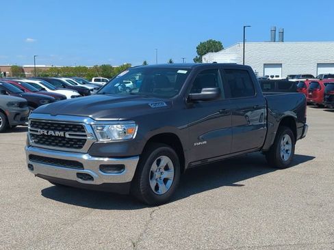 Used 2023 RAM 1500 Big Horn AWD/4WD image 7