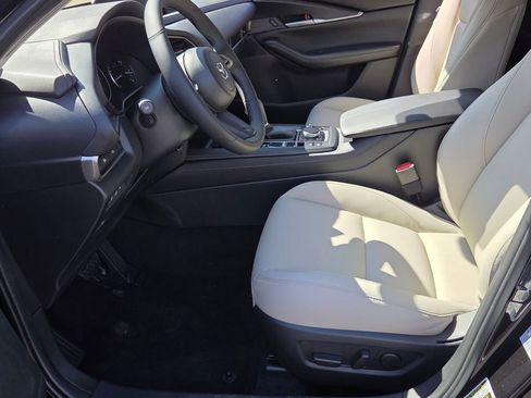 New 2026 MAZDA CX-30 AWD 2.5 S w/ Select Sport Pkg image 5