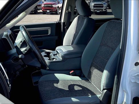 Certified 2019 RAM 1500 Big Horn image 24