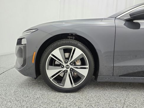 Used 2025 Audi A6 e-tron Premium w/ Convenience Package RWD image 18