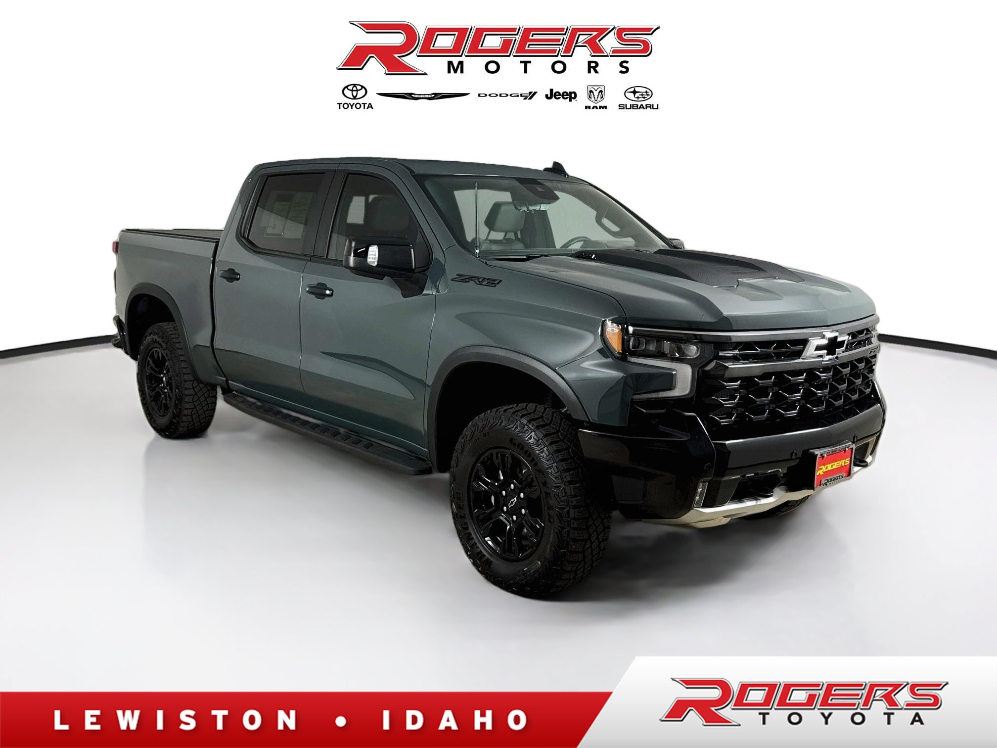 Used 2026 Chevrolet Silverado 1500 ZR2 w/ Dark Appearance Package AWD/4WD image 1