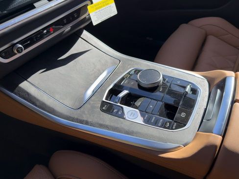 New 2026 BMW X5 xDrive50e w/ Premium Package image 10