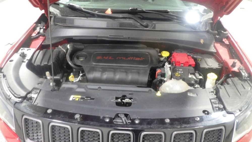 Used 2021 Jeep Compass Trailhawk AWD/4WD image 10