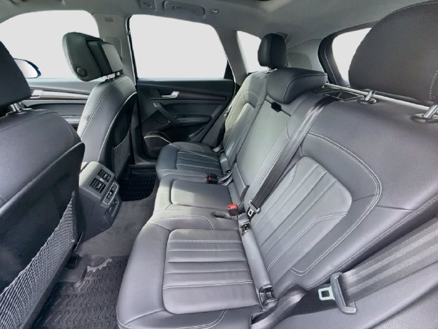 Used 2023 Audi Q5 2.0T Premium Plus w/ Premium Plus Package AWD/4WD image 33