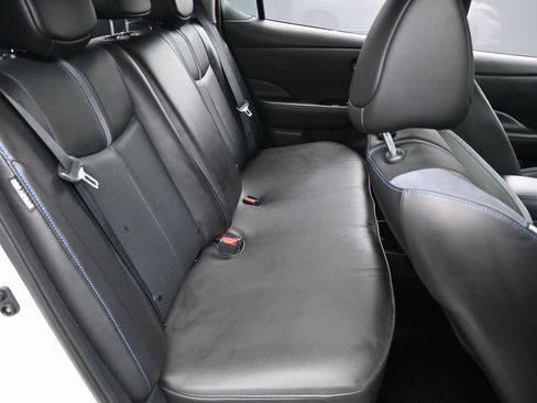 Used 2022 Nissan Leaf SL Plus image 33