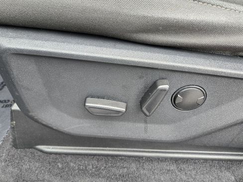 Used 2023 Ford F150 XLT w/ Equipment Group 302A High image 19