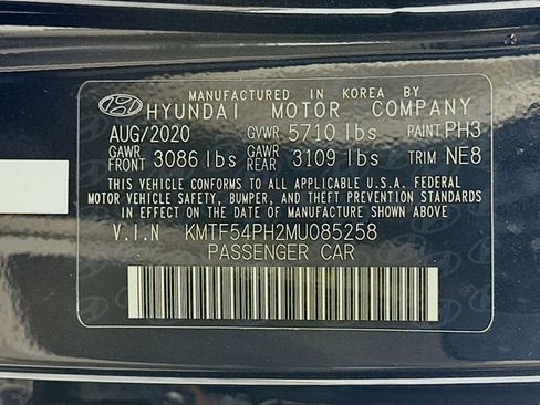 Used 2021 Genesis G90 5.0 Ultimate image 34