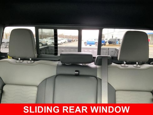 New 2026 Chevrolet Silverado 1500 ZR2 image 8