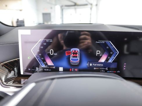 Used 2026 BMW X5 xDrive40i image 14