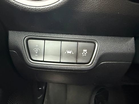 Used 2019 Kia Forte LXS FWD image 17