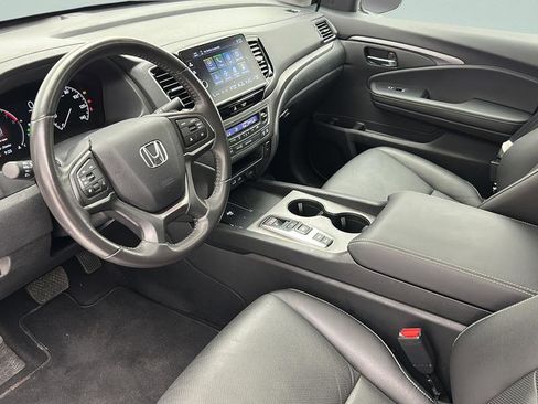 Used 2025 Honda Ridgeline RTL image 14