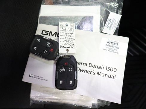 Used 2021 GMC Sierra 1500 AT4 w/ AT4 Premium Package AWD/4WD image 81