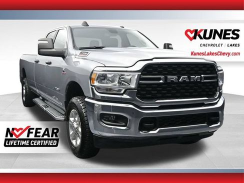 Used 2024 RAM 2500 Big Horn AWD/4WD image 1