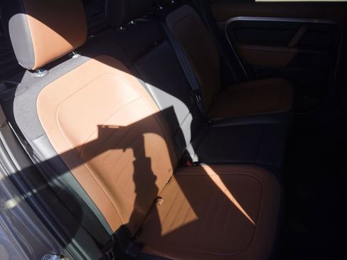 New 2026 Land Rover Defender 110 OCTA image 27