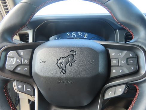 Used 2023 Ford Bronco Raptor AWD/4WD image 27