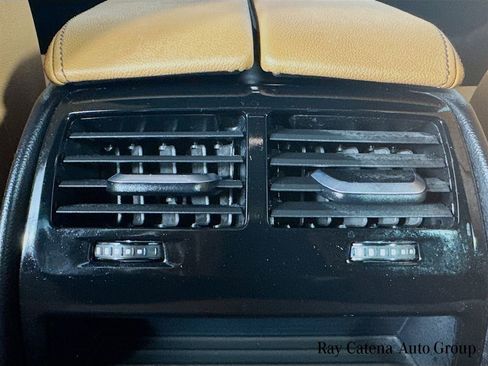 Used 2023 BMW 530i xDrive w/ Premium Package image 27