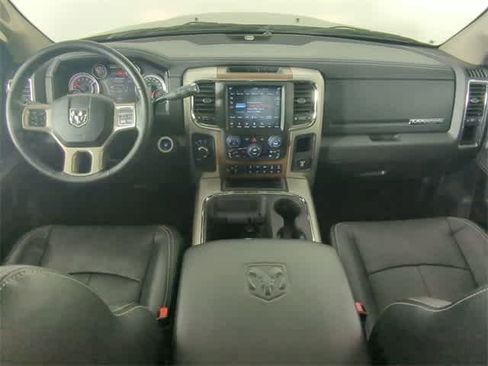 Used 2018 RAM 2500 Laramie w/ Convenience Group image 16