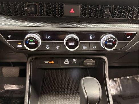 Used 2025 Honda CR-V Sport image 25