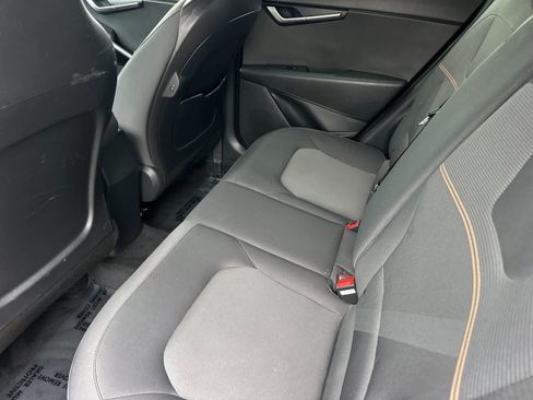 Used 2023 Kia Niro LX FWD image 5