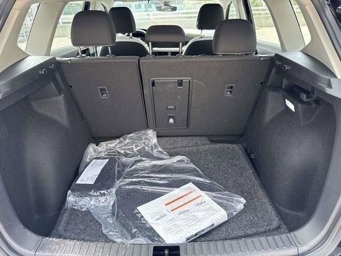 New 2026 Volkswagen Taos S FWD image 5