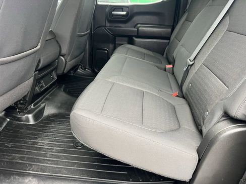 Used 2022 Chevrolet Silverado 1500 Custom w/ LPO, Blackout Package image 15