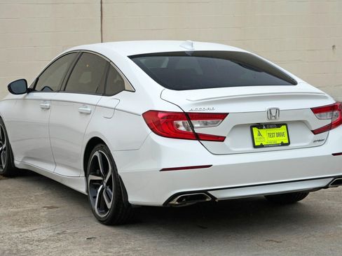 Used 2018 Honda Accord Sport image 44